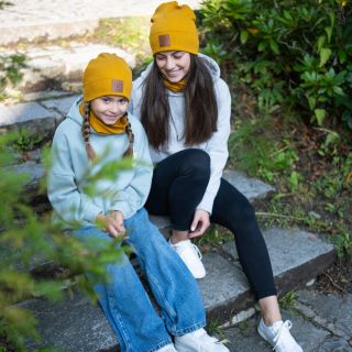 🤎 elegantní Brown 🖤 nadčasová Black ✔️ organická bavlna ✔️ dětské i dospělé velikosti www.doke.cz...